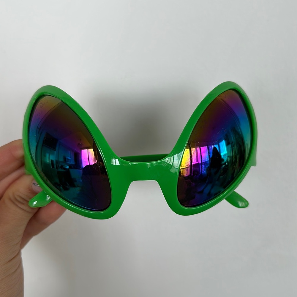 Balenciaga inspired alien glasses